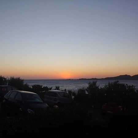 马达莱纳Casa Mughetto R5055 Seafront, Private Sea Access, Swimming Pool别墅 外观 照片