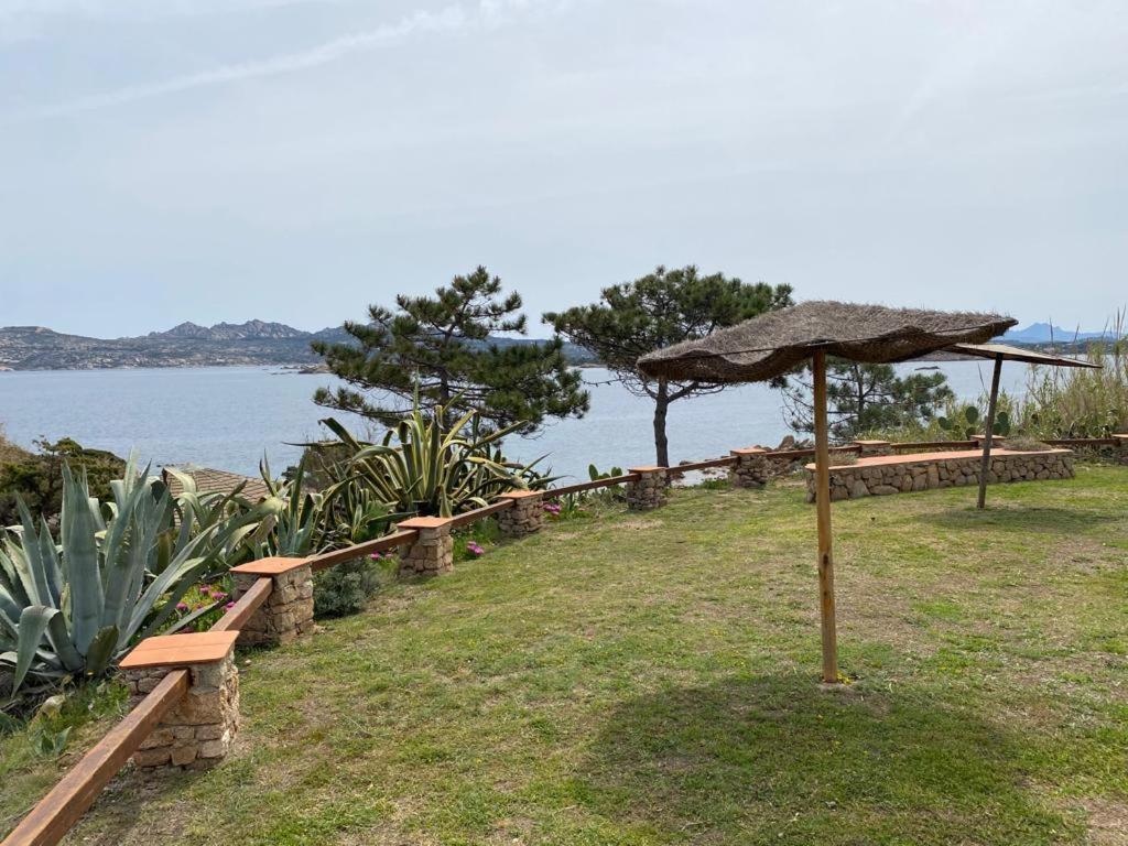 马达莱纳Casa Mughetto R5055 Seafront, Private Sea Access, Swimming Pool别墅 外观 照片