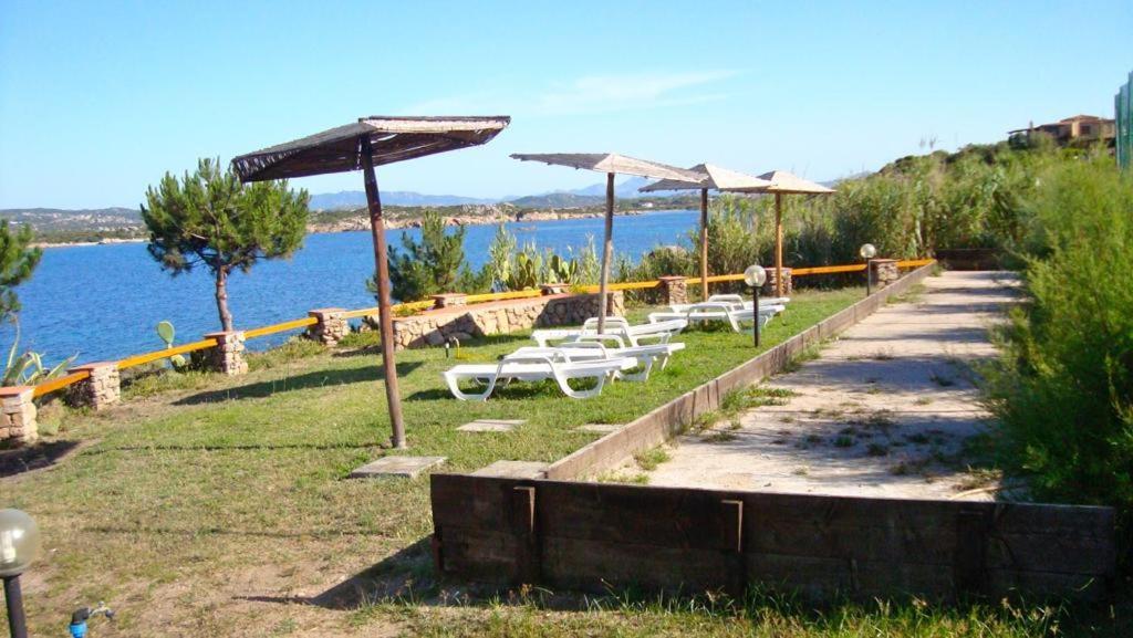 马达莱纳Casa Mughetto R5055 Seafront, Private Sea Access, Swimming Pool别墅 外观 照片