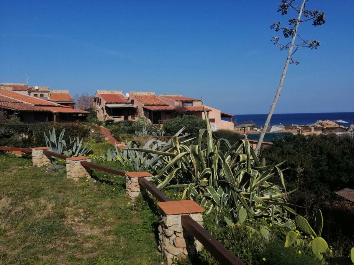 马达莱纳Casa Mughetto R5055 Seafront, Private Sea Access, Swimming Pool别墅 外观 照片