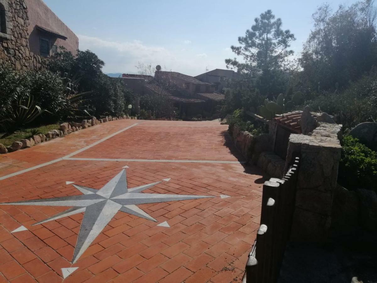 马达莱纳Casa Mughetto R5055 Seafront, Private Sea Access, Swimming Pool别墅 外观 照片